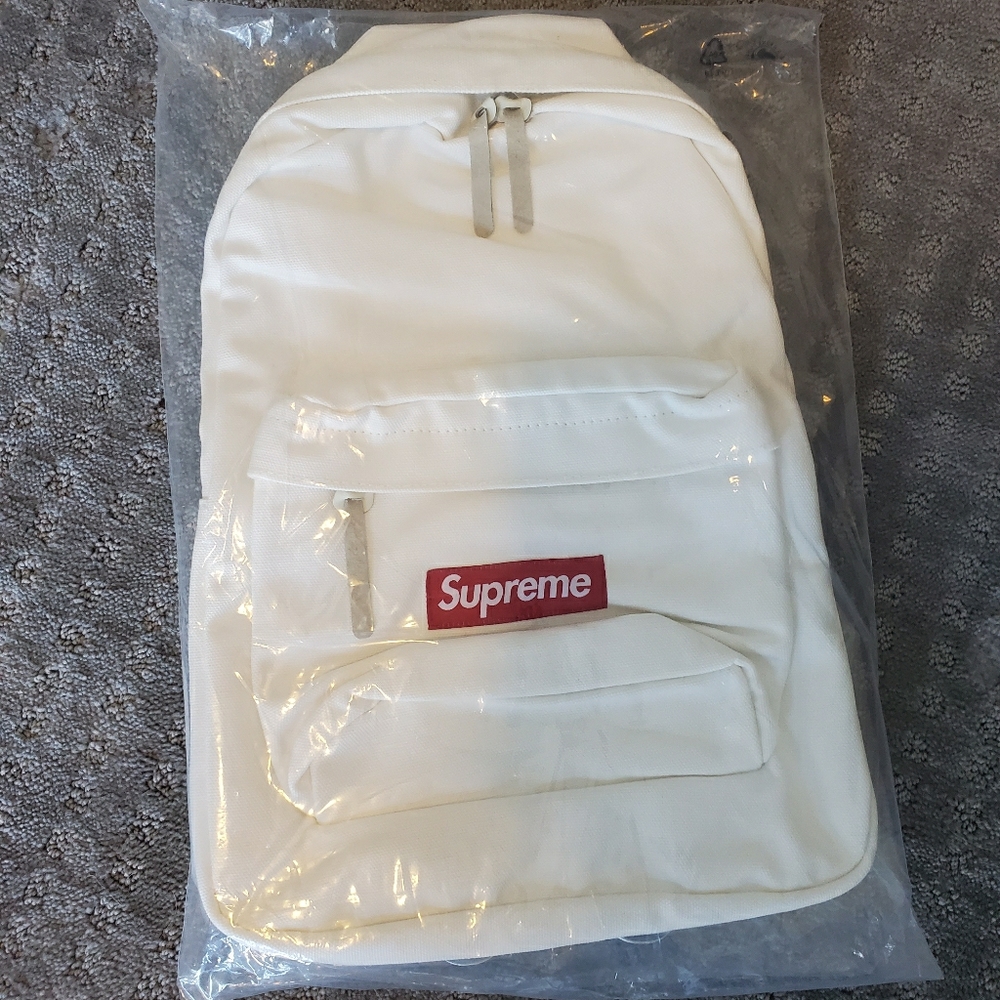 Supreme Canvas Backpack FW20/WK5